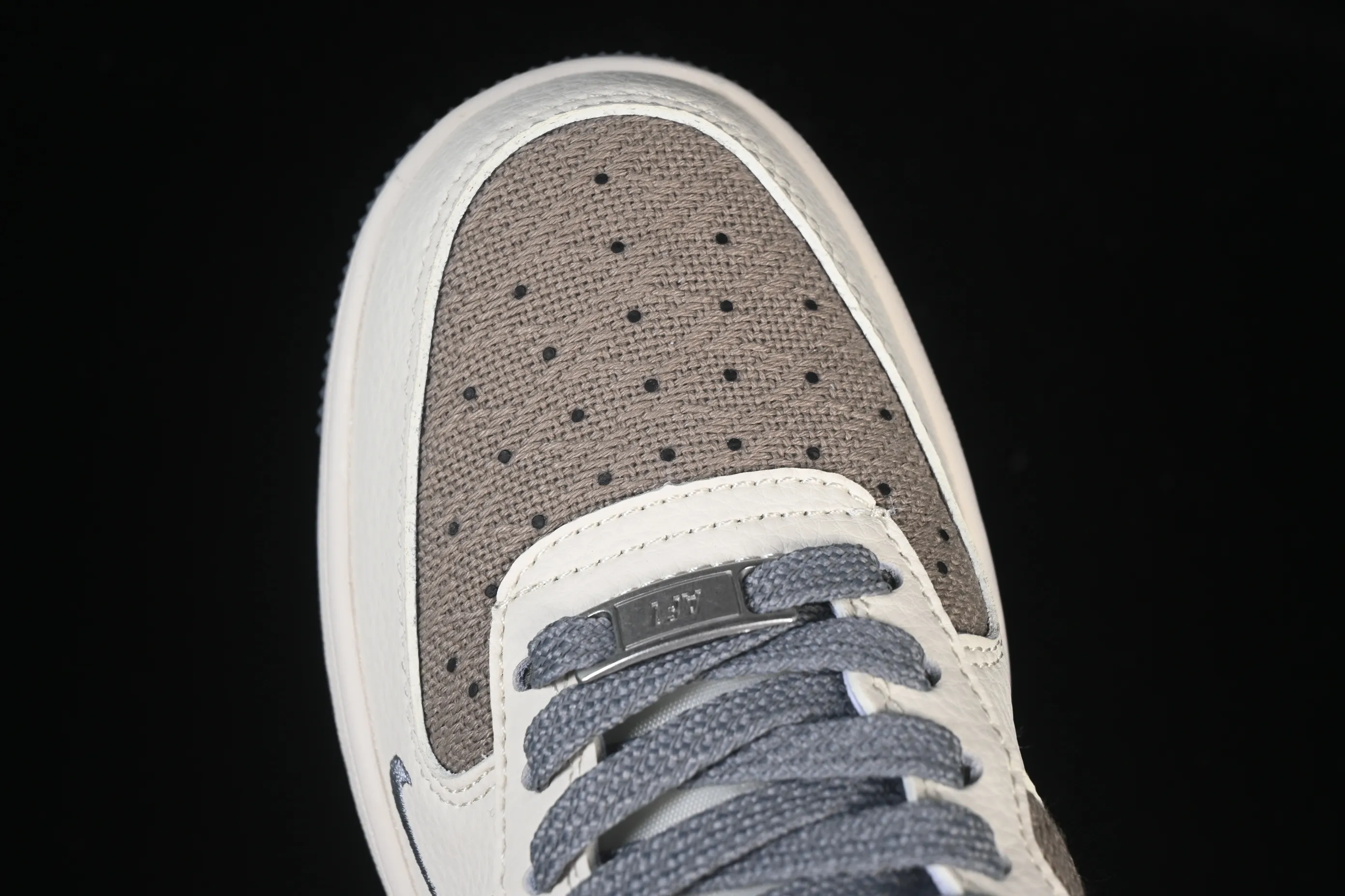 All categories Nk Air Force 1 Air Force series Nk Air Force 1 Low Air Force low top Nike Air Force 1'07 Low Supreme joint beige gray canvas Air Force 1 low top casual sneakers XX3168-210